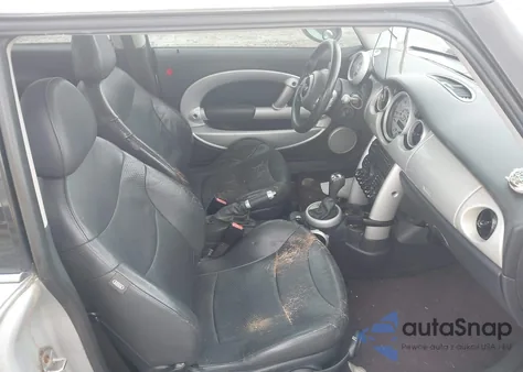 2004 Mini Cooper from USA, damaged, VIN WMWRC33414TJ57004